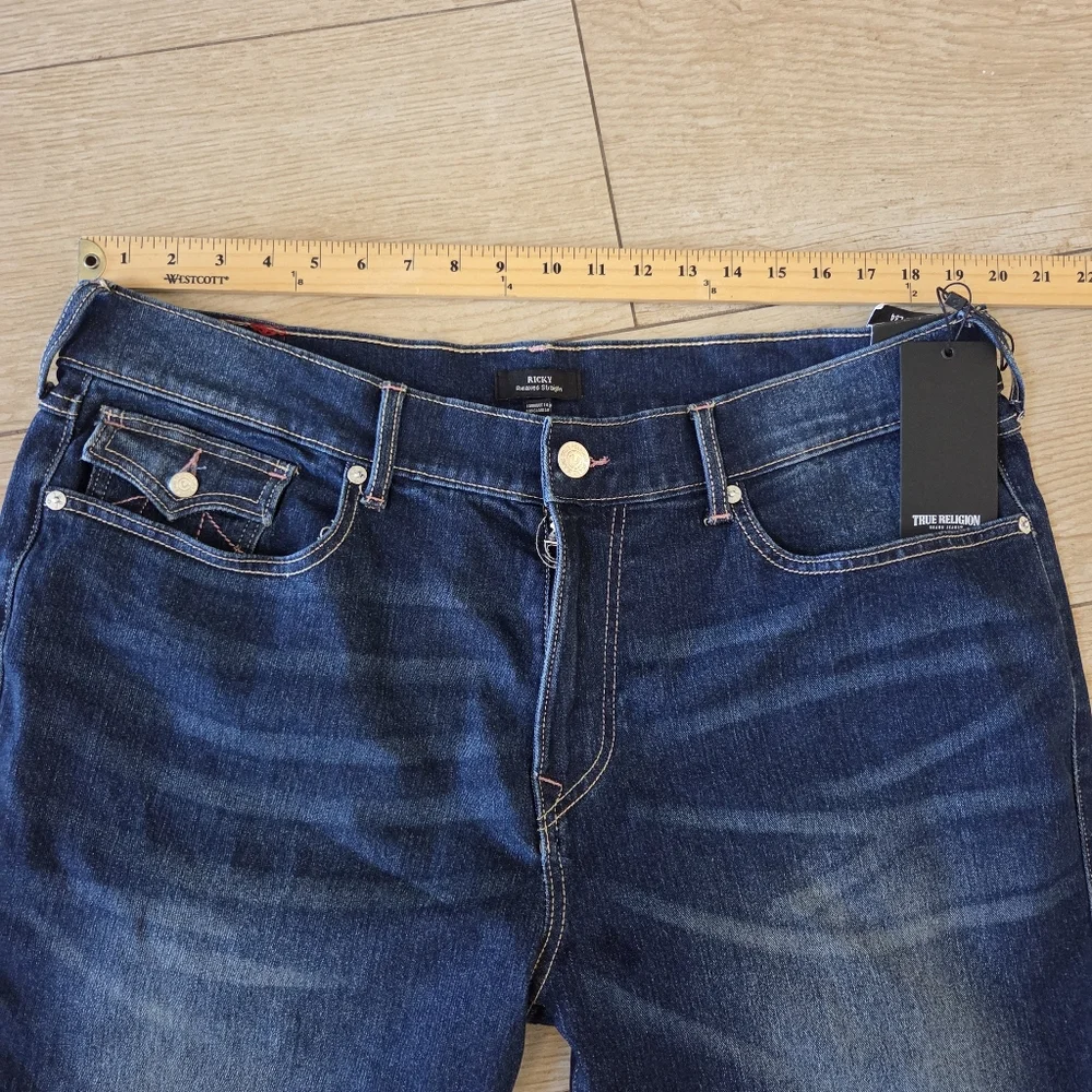 True Religion Jeans Mens 38x34 Ricky Flap SN Relaxed Dark Wash Stitch Denim